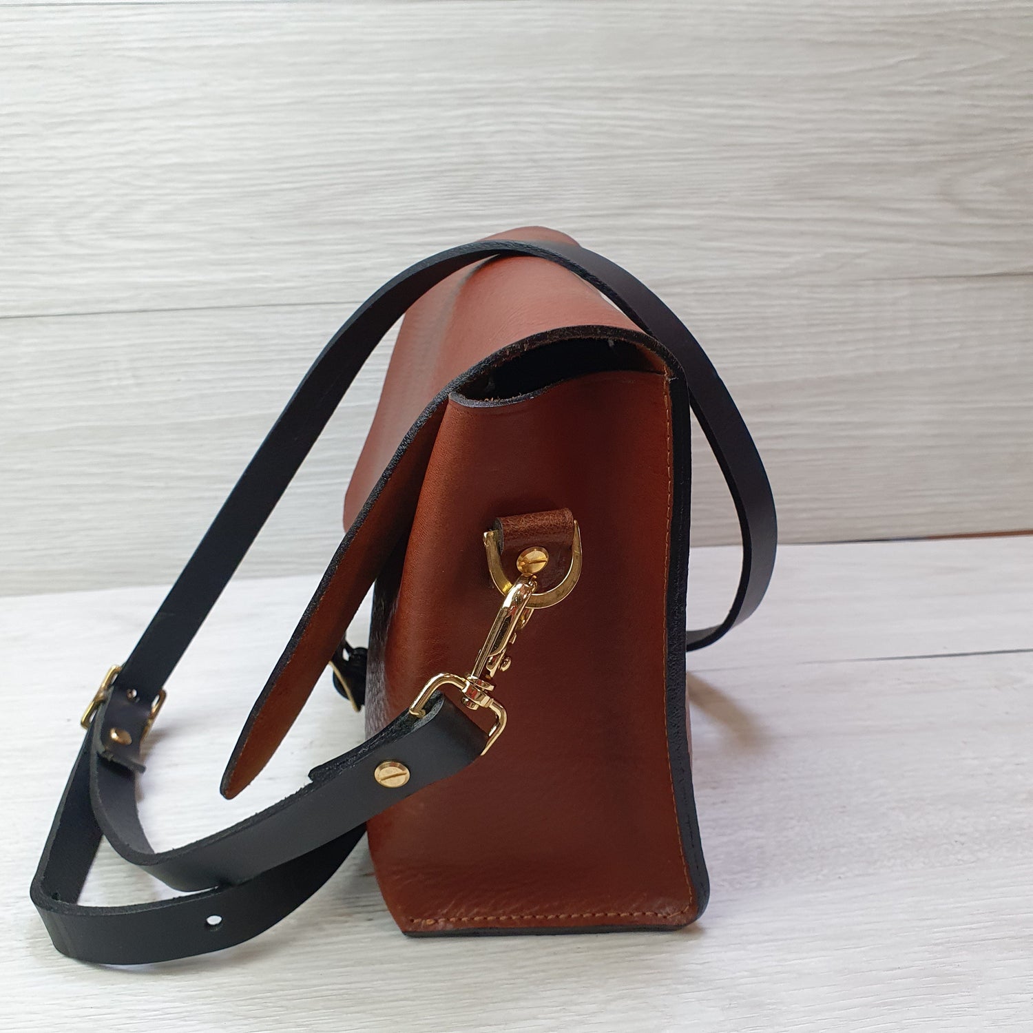 Hands of Tym Handbags 'Hickory Satchel' Bespoke Handmade Luxury Leather Cross Body Bag Tan Brown
