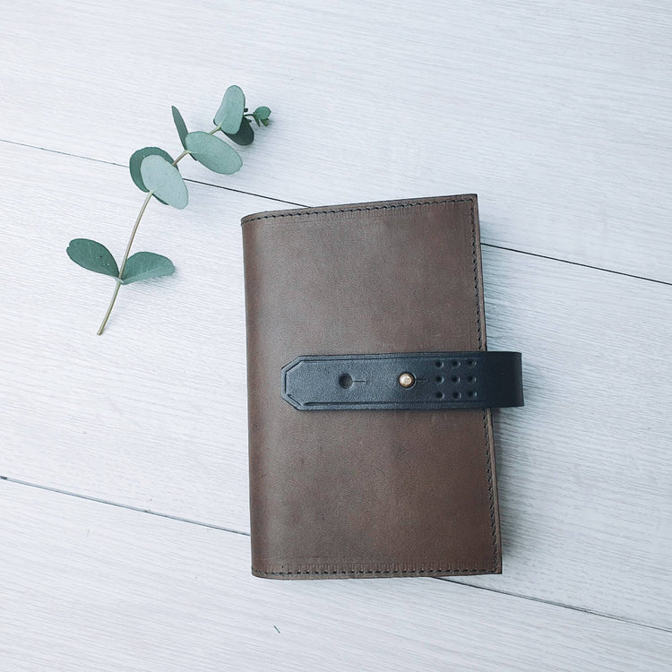 Hands of Tym Notebooks & Notepads 'Laurel' The Bespoke Handmade Luxury Leather Notebook / Diary A4