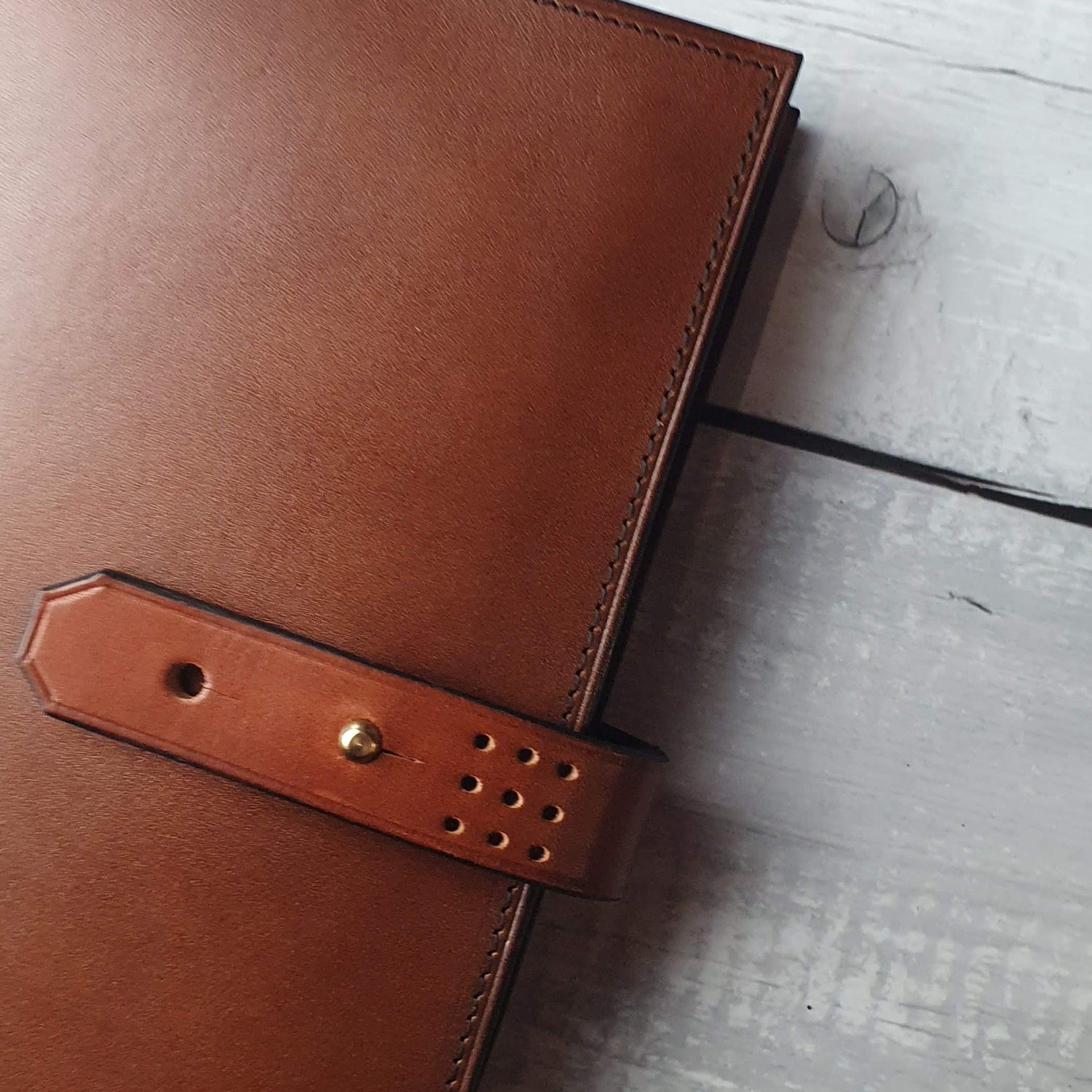 Hands of Tym Notebooks & Notepads Tan / Tan with Gold stud / Ruled 'Laurel' The Bespoke Handmade Luxury Leather Notebook / Diary A6