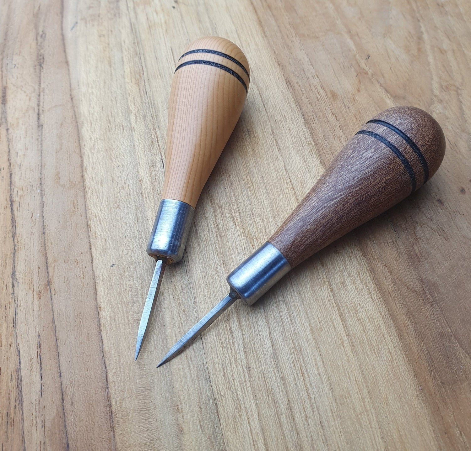 Hands of Tym Punches & Awls British handmade diamond tipped stitching awl for leather craft