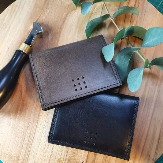 Hands of Tym SLG 'Larch Slim' Bespoke Handmade Leather Slim Card Wallet