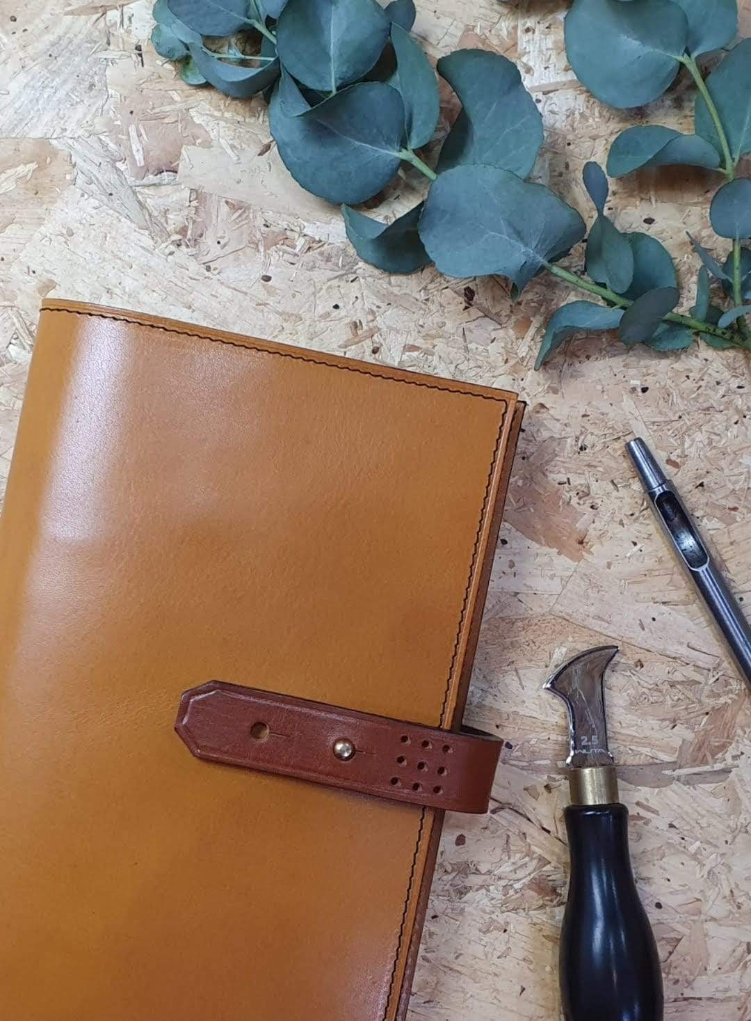 Hands of Tym stationery 'Laurel' The Bespoke Handmade Luxury Leather Notebook / Diary A5 - Slim